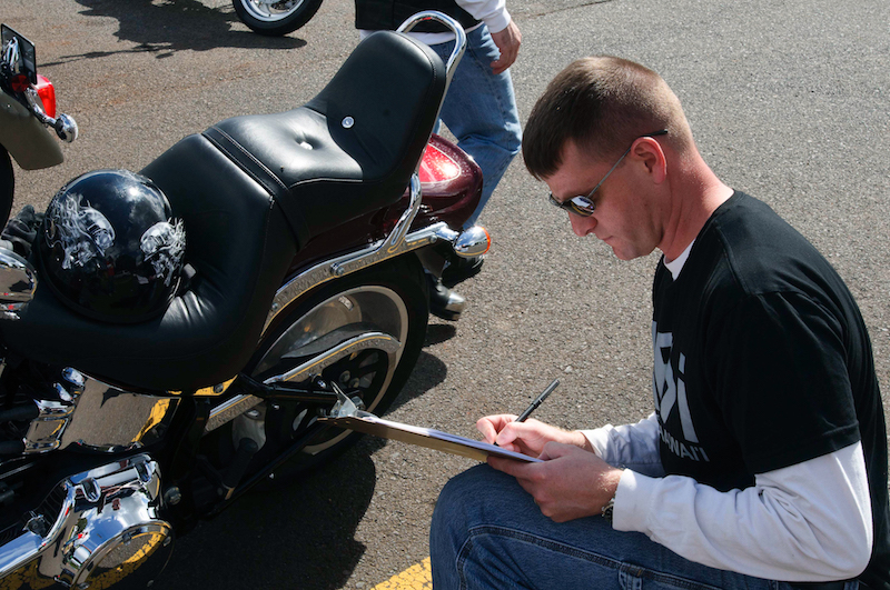 Stay Safe on your Motorcycle: Follow These Tips